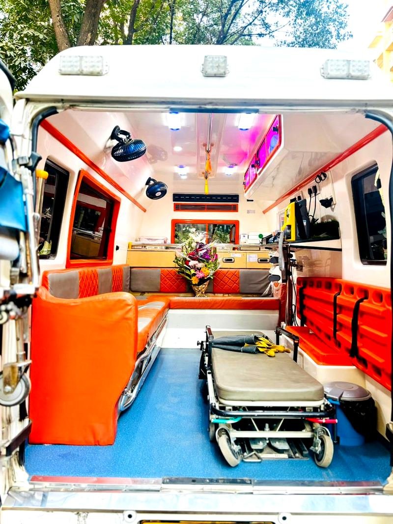 Ambulance equipped for neonatal and pediatric transport